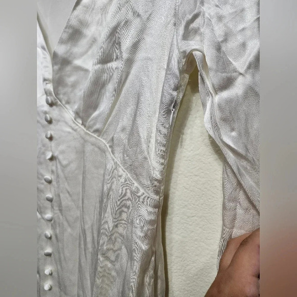 Lulus Elegant Celebration White Satin Long Sleeve Slip Maxi Dress XL Wedding - Picture 10 of 12